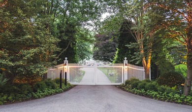A RARE OPPORTUNITY TO OWN A 10-ACRE GATED PRIVATE ESTATE OF - photo 12
