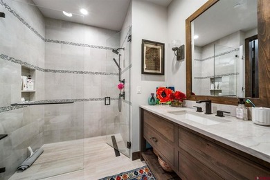 Tel Hamilton, Blackmore Group, C:,,: Welcome to a one of a kind - photo 19