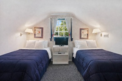 A RARE OPPORTUNITY TO OWN A 10-ACRE GATED PRIVATE ESTATE OF - photo 40