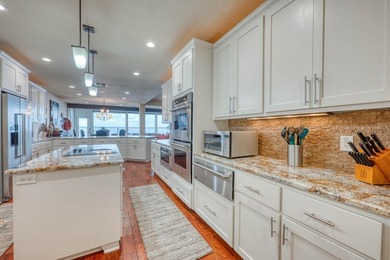Fully furnished northeast-facing waterfront townhome just steps - photo 8