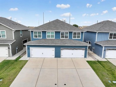 Lake Lavon Townhome/Townhouse For Sale in Princeton Texas