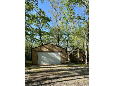 Experience the perfect lake retreat with this turn-key, fully - photo 14