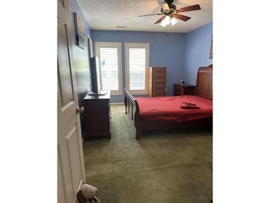 First floor unit! Come see this unit which is perfect to remodel - photo 14