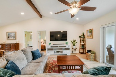 Welcome to 100% Move-In Ready Living in Jupiter Farms. 4 - photo 24