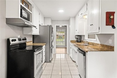 Don't miss this move-in ready 3-bedroom, 2-bath home in the - photo 6