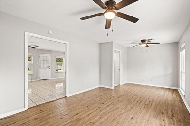 Don't miss this move-in ready 3-bedroom, 2-bath home in the - photo 10
