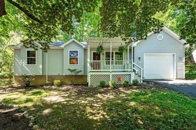 Welcome to 601 Flower Drive, a beautifully maintained 3-bedroom - photo 1