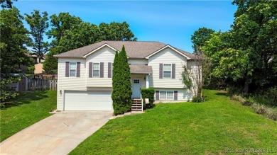 Lake Home For Sale in Camdenton, Missouri