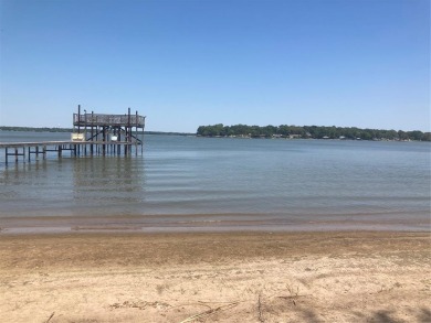 Cedar Creek Lake Home For Sale in Eustace Texas