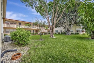 Welcome to this charming 55+ one-bedroom, one-bathroom - photo 14