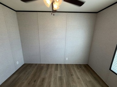 Check out one of the best kept housing secrets in town, Lakeside - photo 16