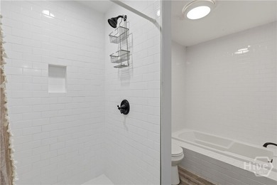Historic 4BR/2BA 1820sqft Townhome in the Landmark Historic - photo 33