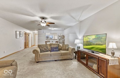 Welcome home to this cozy and quaint maintenance-free condo