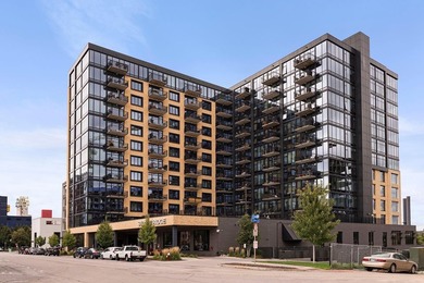 Welcome to the 11th floor of Stonebridge Lofts, where this newly - photo 37