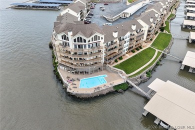 Beautifully renovated 3-bedroom, 2-bath lakefront condo at the - photo 47