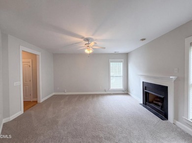 Welcome to this charming three-bedroom, two-and-a-half-bath - photo 3
