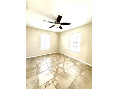 Beautiful 4 Bedroom, 2 bath home with exceptional outdoor living - photo 10