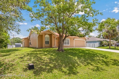 Price Improvement to $330,000! Seller is also offering a - photo 1