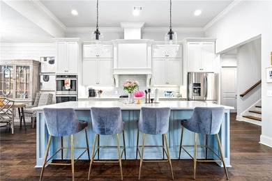 Welcome to luxury living in The Overlook at Moores Mill, one of - photo 6