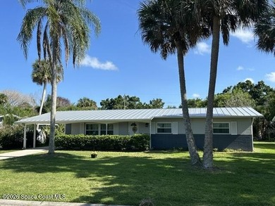 Completely Remodeled 3 Bed / 2 Bath Home - Move-In Ready! - photo 1