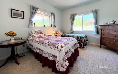 290+/- stunning timbered acres, Exquisite 1440 SQ FT.2 bed 1 1/2 - photo 14
