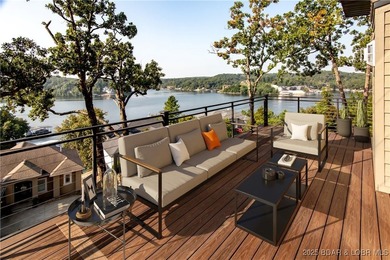 Stunning new modern home with breathtaking views located in Linn - photo 4