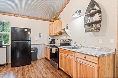 Rare opportunity to own a fully furnished duplex on - photo 21
