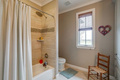 Craftsman meets Modern Farmhouse. Open Country Pretty Estate - photo 23