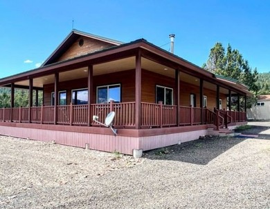 290+/- stunning timbered acres, Exquisite 1440 SQ FT.2 bed 1 1/2 - photo 29