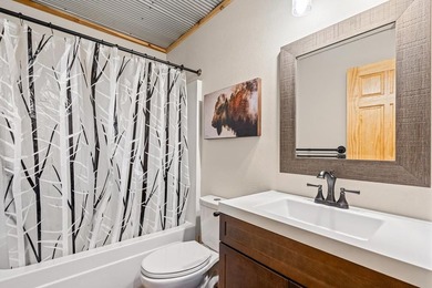 Rare opportunity to own a fully furnished duplex on - photo 29