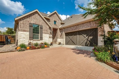 Lake Viridian Home For Sale in Arlington Texas