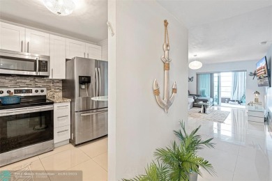 Lake Condo For Sale in Sunrise, Florida