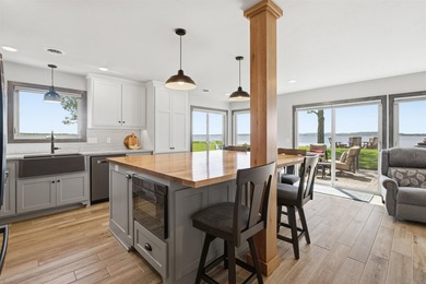 Enjoy the best of Shawano Lake living with this exceptional - photo 12