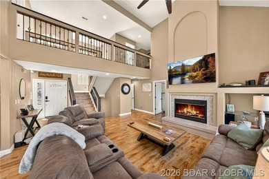 If you've been dreaming of lakefront living, welcome to 18 - photo 14