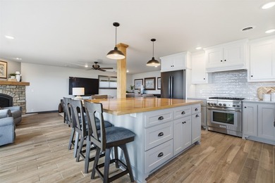 Enjoy the best of Shawano Lake living with this exceptional - photo 15