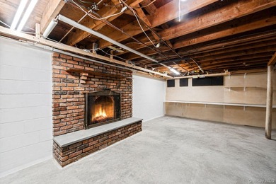Welcome to this beautifully maintained 2-bedroom, 2-bath ranch - photo 24