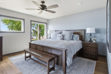 Enjoy the best of Shawano Lake living with this exceptional - photo 27