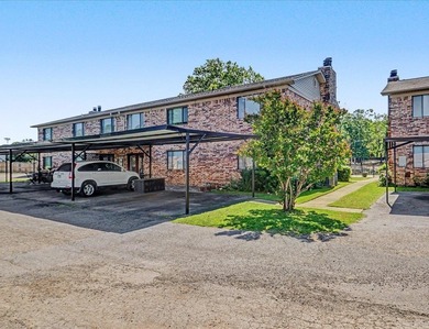 A Wonderful Lakefront Condo that Lives like a House Rather than - photo 30