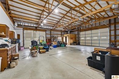 Welcome to Lake Living at Its Finest in Burkesville, KY - photo 41