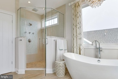 New limited time incentive - offering $500k allowance toward - photo 10