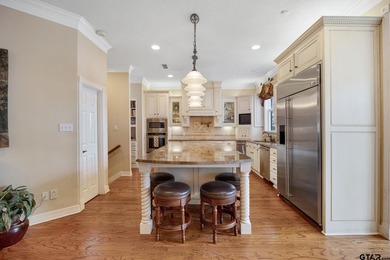Exceptional waterfront living in Emerald Bay! This beautifully - photo 13