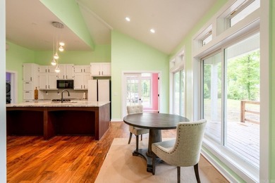 NEW CONSTRUCTION on the Little Red River! This fantastic cabin - photo 14