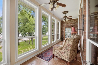Exceptional waterfront living in Emerald Bay! This beautifully - photo 20