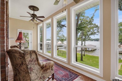 Exceptional waterfront living in Emerald Bay! This beautifully - photo 21