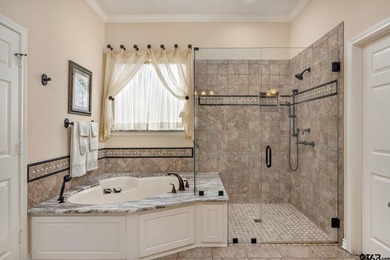 Exceptional waterfront living in Emerald Bay! This beautifully - photo 25