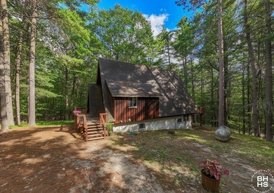 Welcome to 'Windsong', a quintessential original Adirondack - photo 26