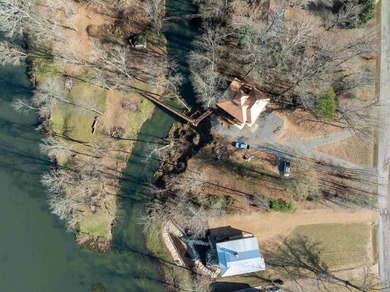 NEW CONSTRUCTION on the Little Red River! This fantastic cabin - photo 41