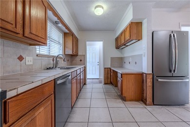 This charming property offers spacious living with timeless - photo 10