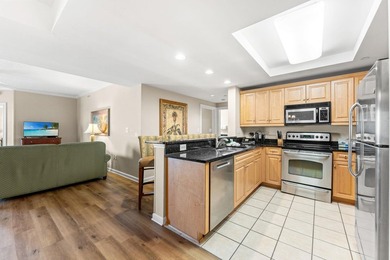 This spectacular ocean view condo puts the royal in Royale Palms - photo 14