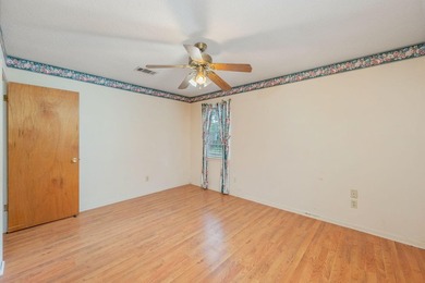 Offered for the first time by its original owner, this - photo 18
